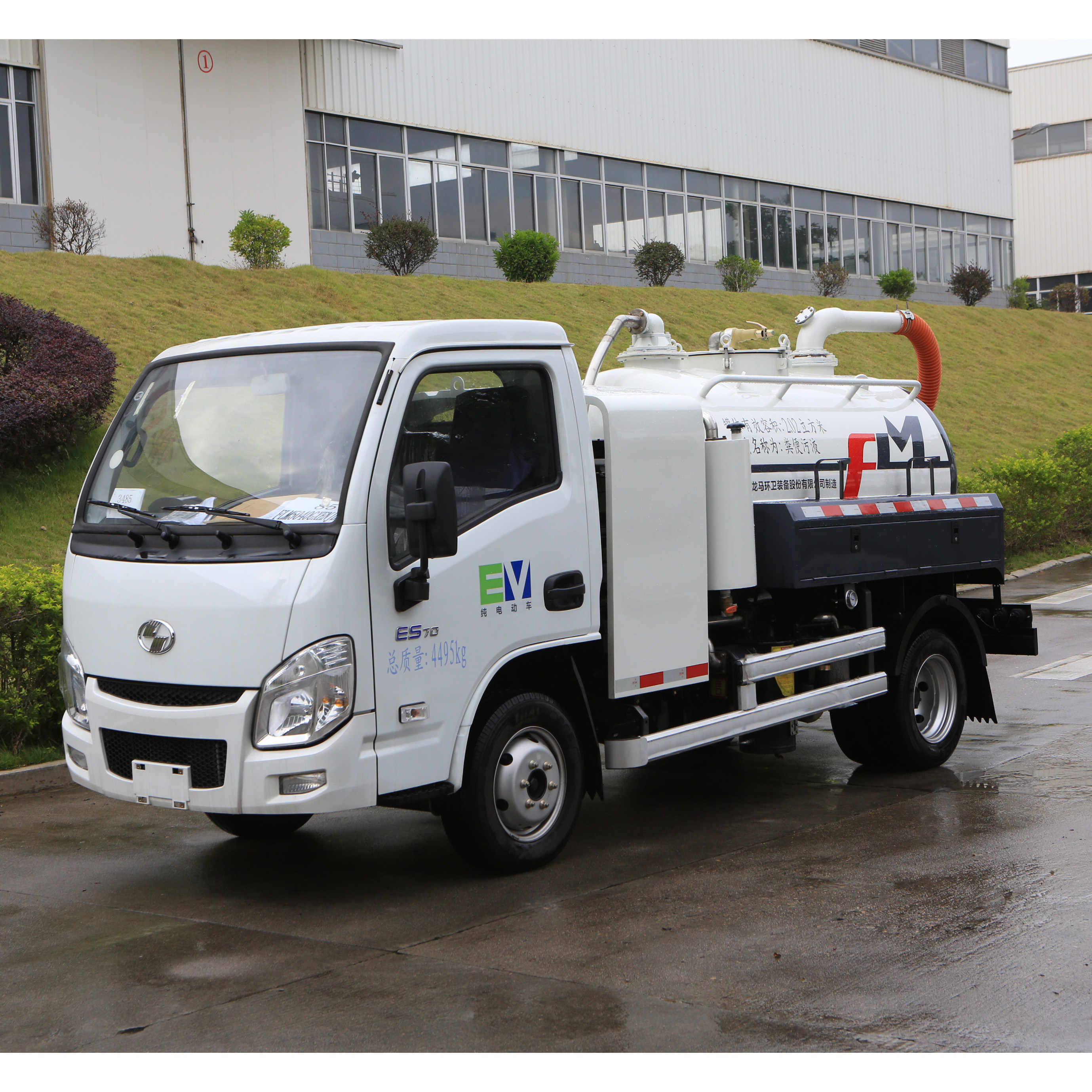 Configuration fonctionnelle et caractéristiques du dernier camion d'aspiration des eaux usées purement électrique de FULONGMA